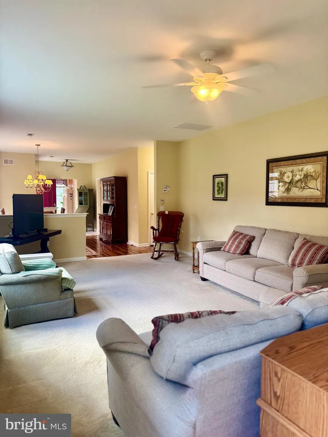 Property Slideshow image 9 of 29 | 607 timberline ln, Manchester Tw, NJ, 08759