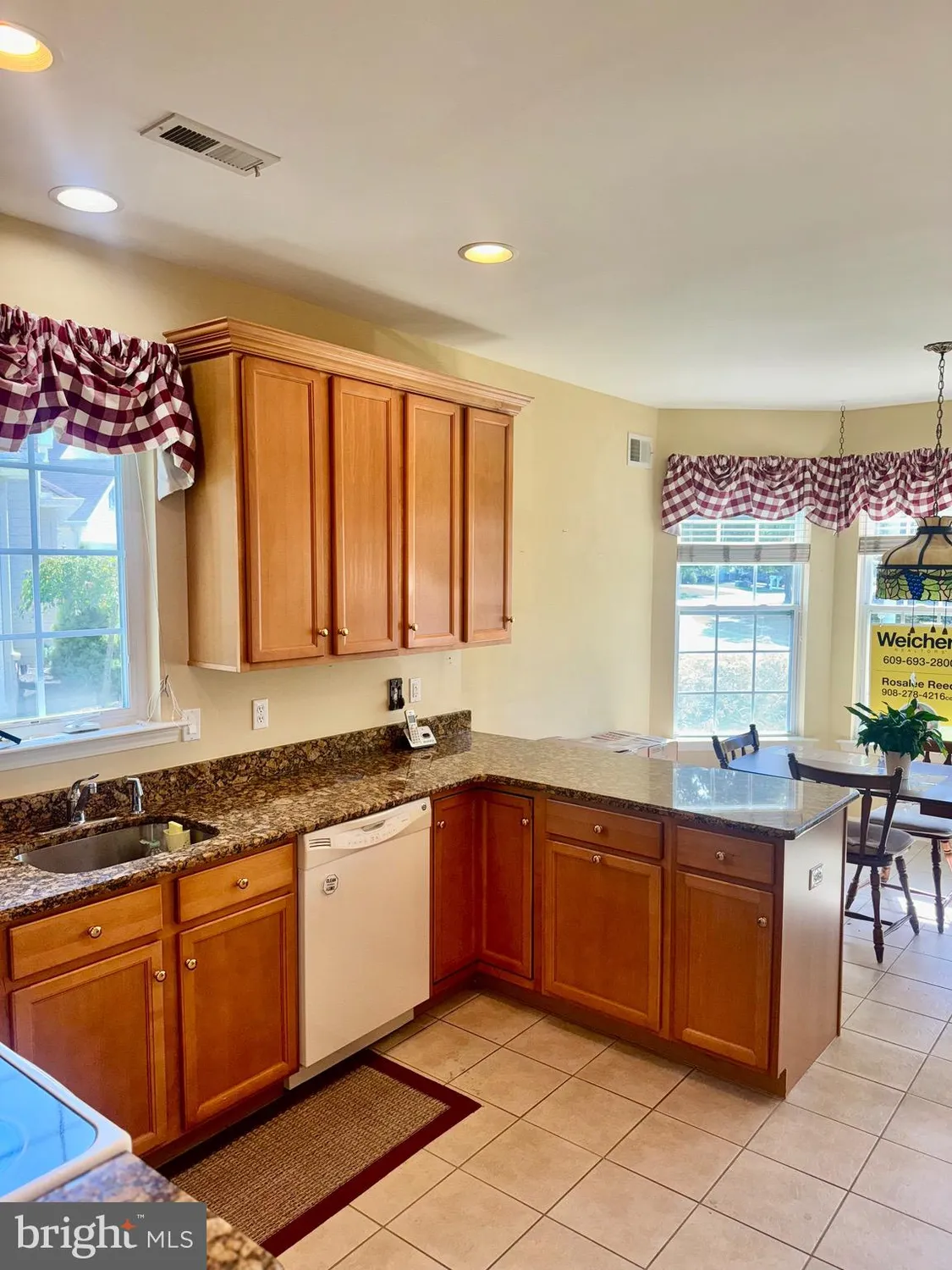 Property Slideshow image 5 of 29 | 607 timberline ln, Manchester Tw, NJ, 08759