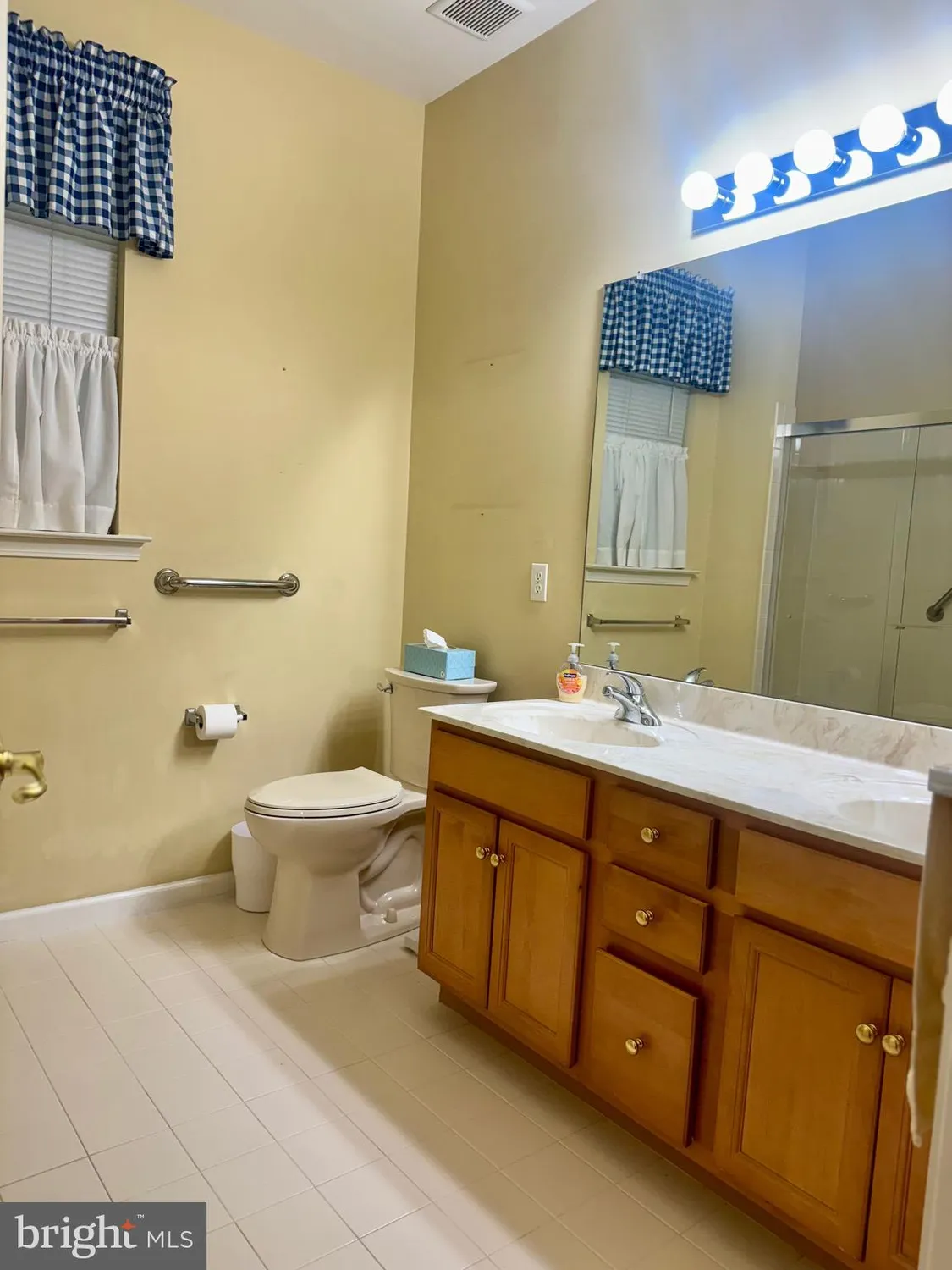 Property Slideshow image 14 of 29 | 607 timberline ln, Manchester Tw, NJ, 08759