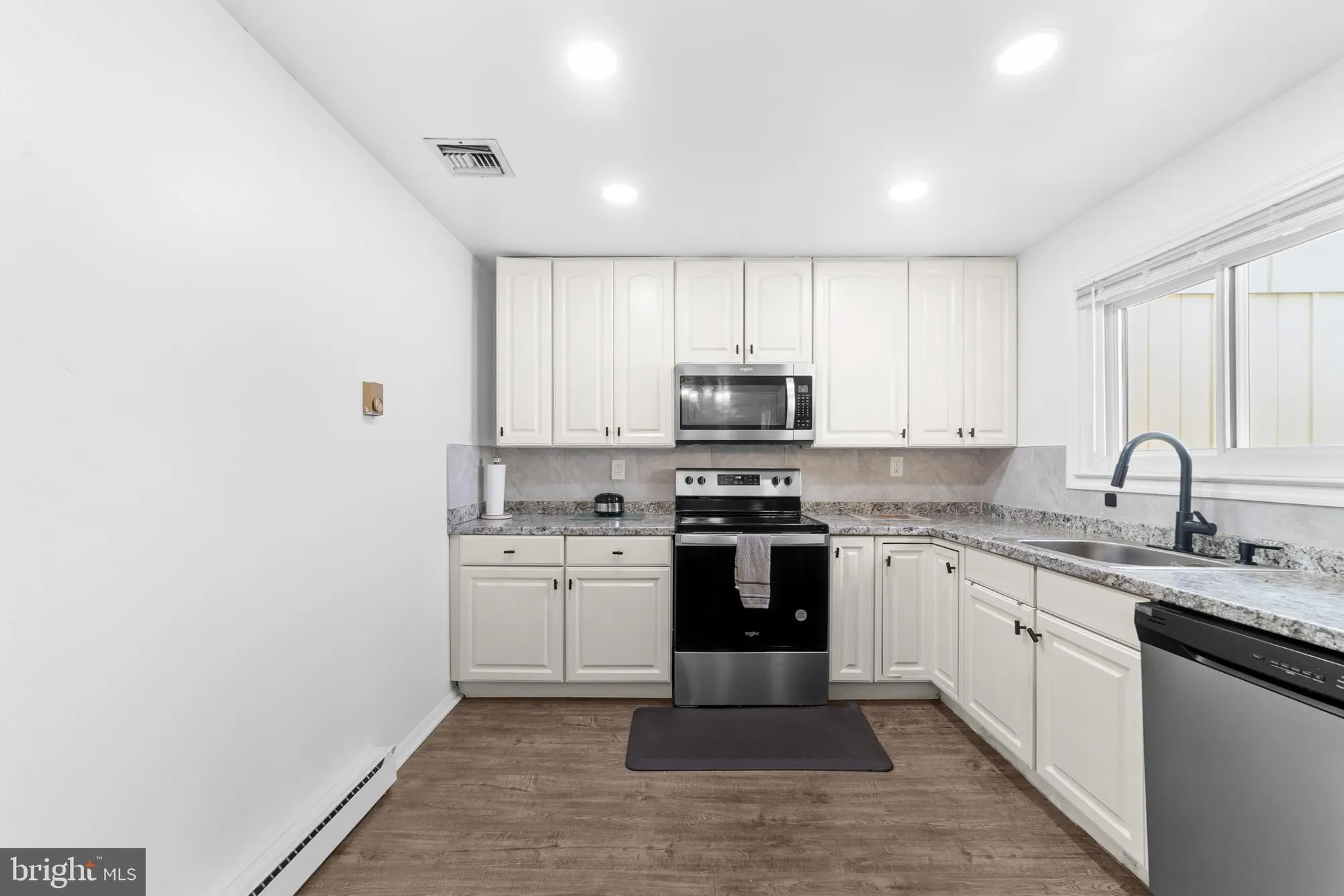 Property Slideshow image 12 of 29 | 25 pitman b, Monroe Township, NJ, 08831