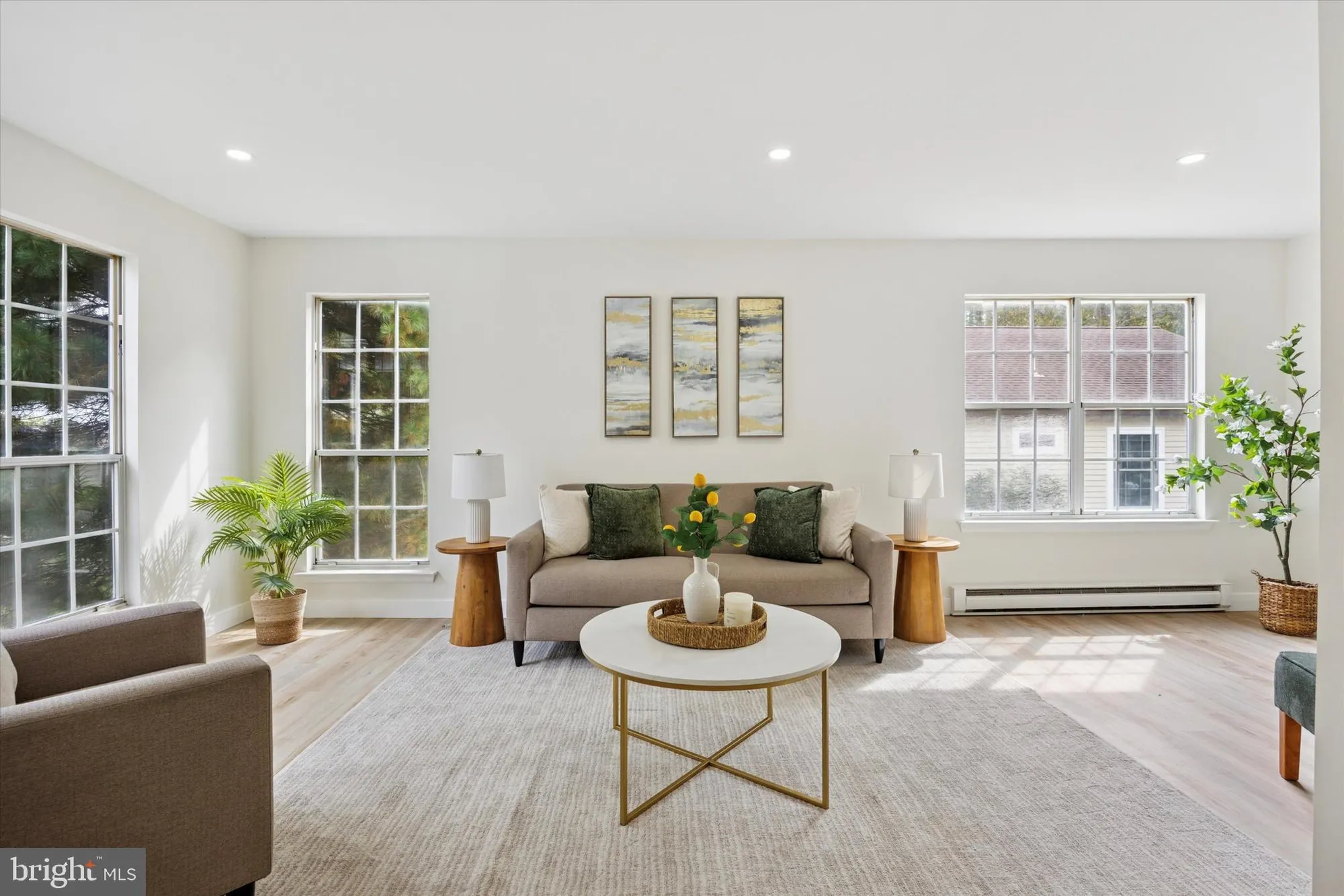 Property Slideshow image 5 of 23 | 114 gramercy pl, Southampton, NJ, 08088