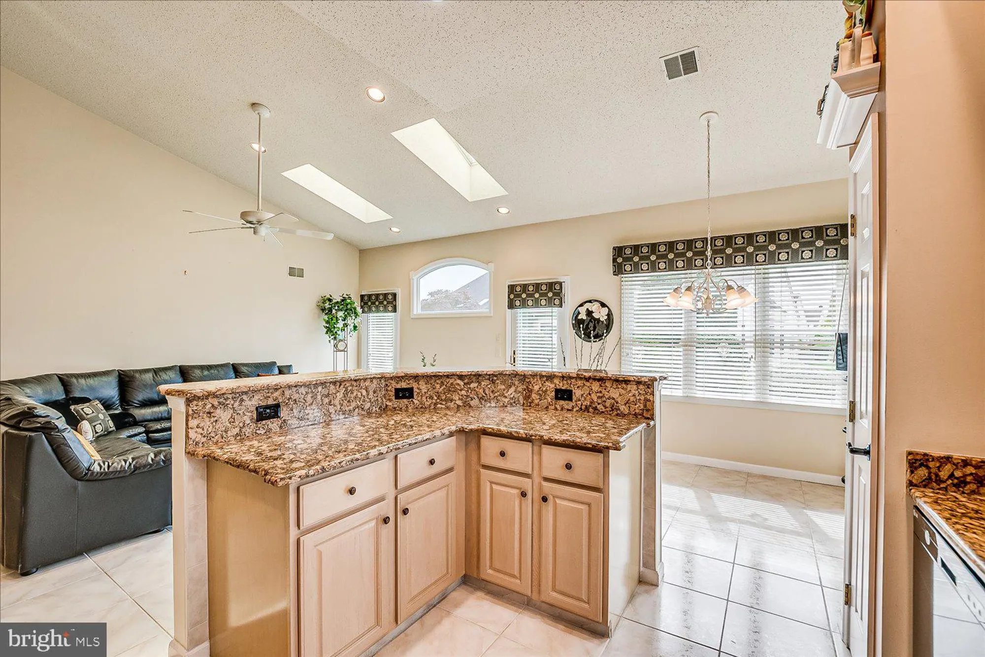 Property Slideshow image 23 of 50 | 136 birmingham ln, Monroe Township, NJ, 08831