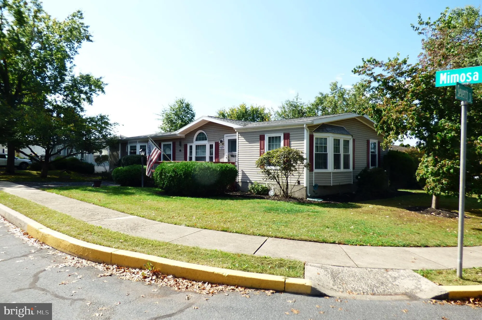 Property Slideshow image 2 of 4 | 689 mimosa ct, Red Hill, PA, 18076