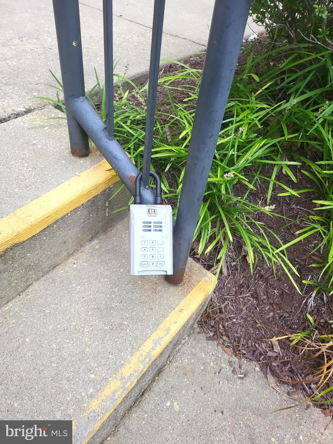 Property Slideshow image 4 of 33 | 13216 fox bow dr 403, Upper Marlboro, MD, 20774