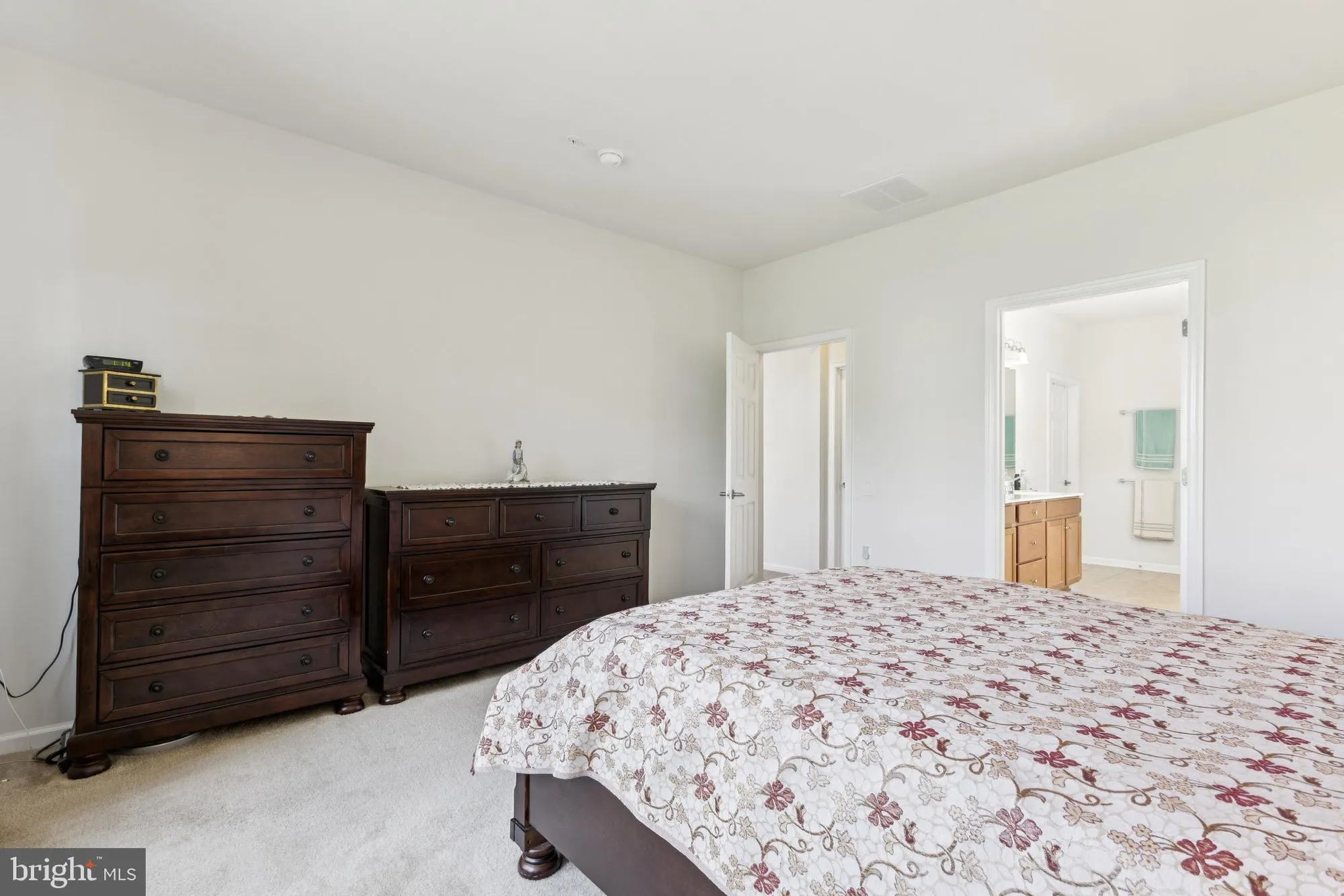 Property Slideshow image 11 of 25 | 97 battery point dr, Fredericksburg, VA, 22406