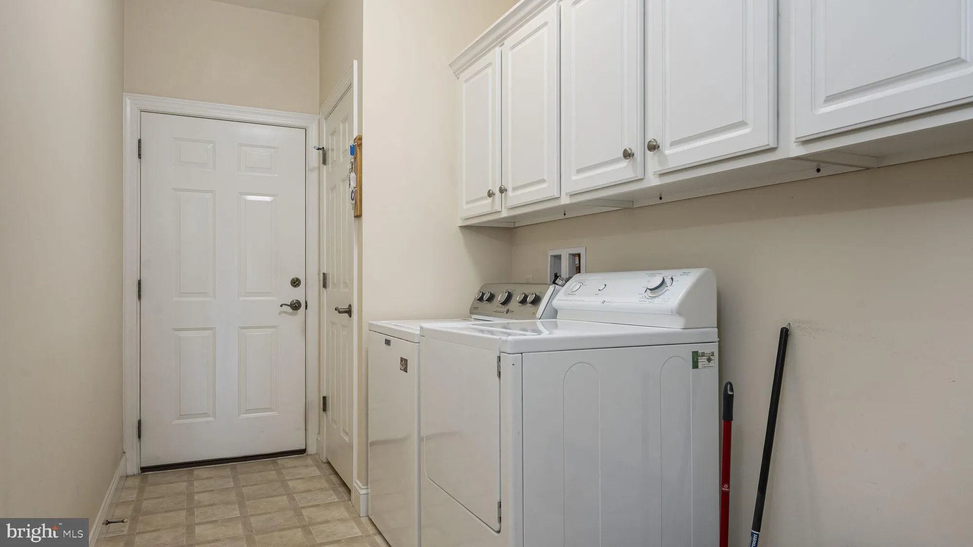 Property Slideshow image 25 of 46 | 44 winterberry ln, Womelsdorf, PA, 19567