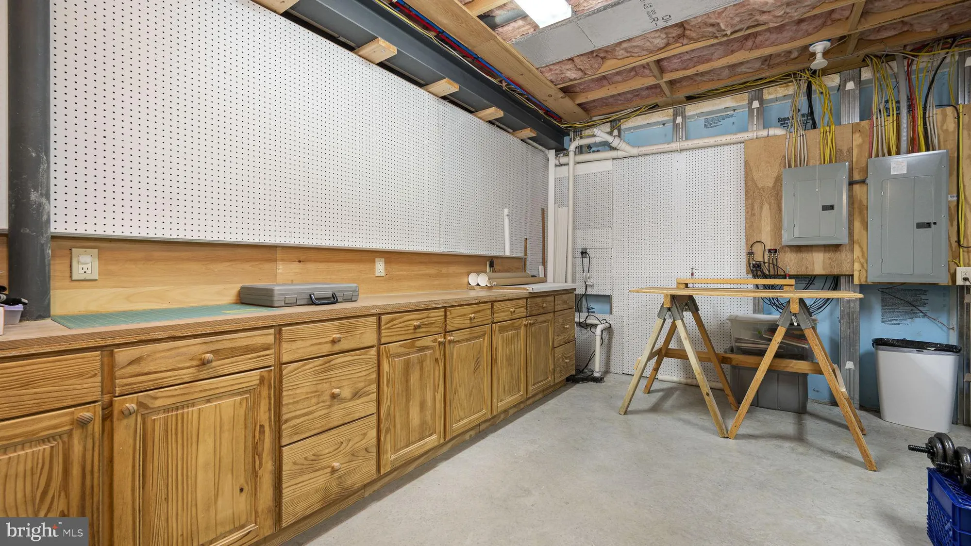 Property Slideshow image 42 of 46 | 44 winterberry ln, Womelsdorf, PA, 19567