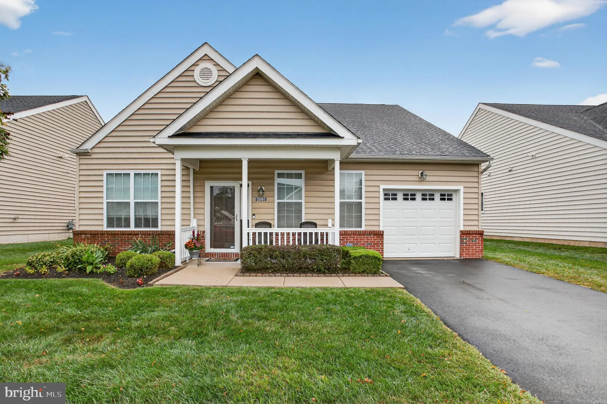 Property Slideshow image 1 of 30 | 2680 iris ln, Philadelphia, PA, 19116