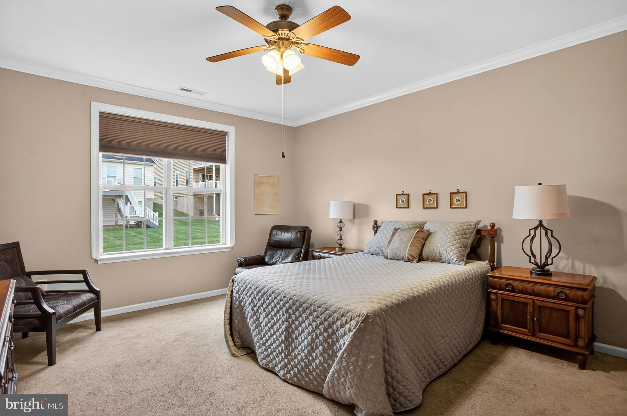 Property Slideshow image 21 of 30 | 2680 iris ln, Philadelphia, PA, 19116