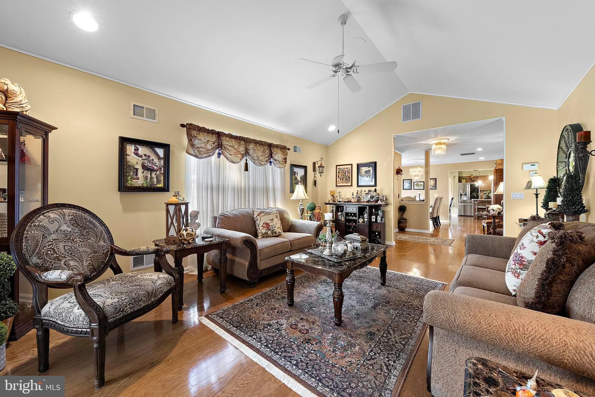 Property Slideshow image 7 of 39 | 14 skylark ln, Lakewood, NJ, 08701