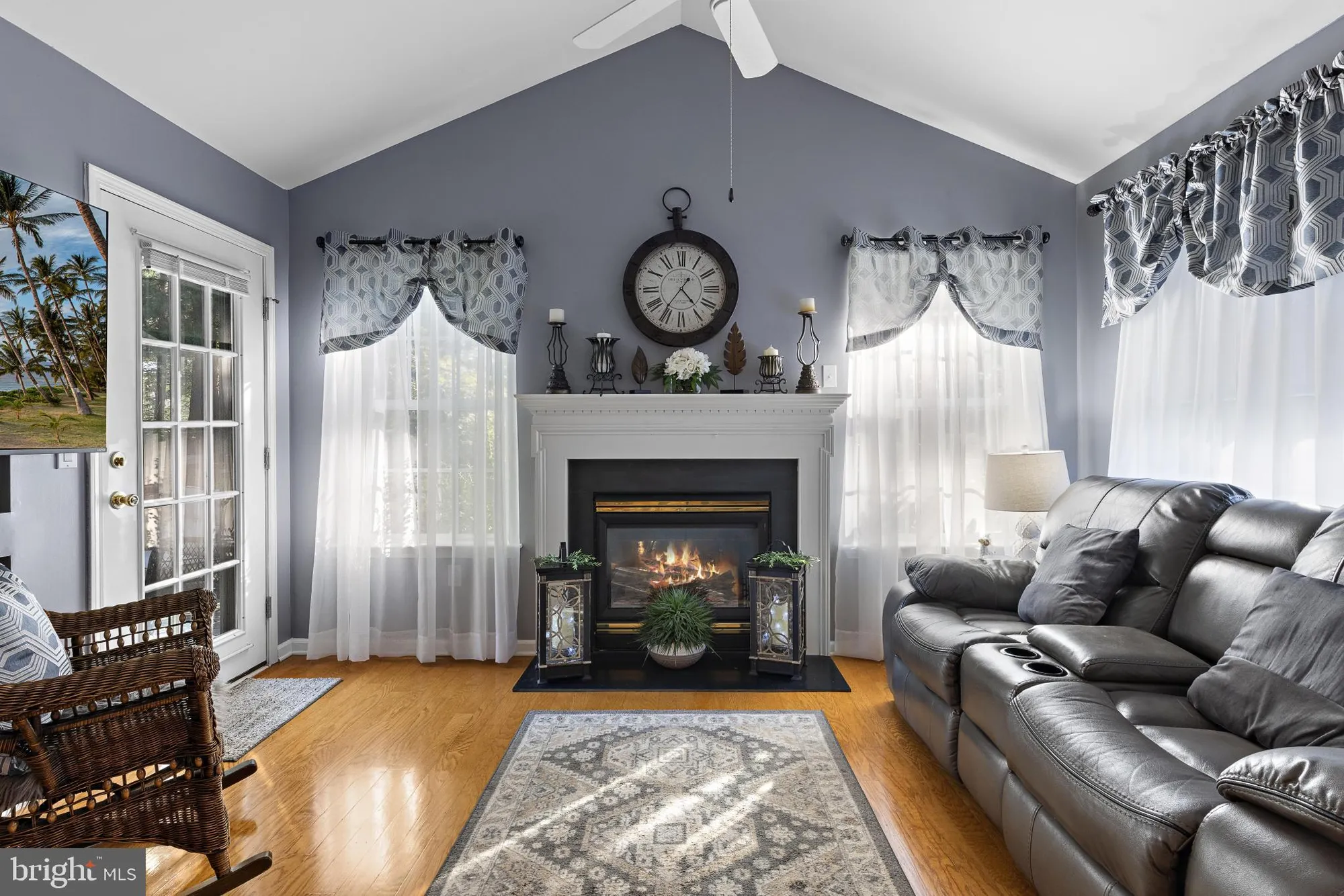 Property Slideshow image 9 of 39 | 14 skylark ln, Lakewood, NJ, 08701