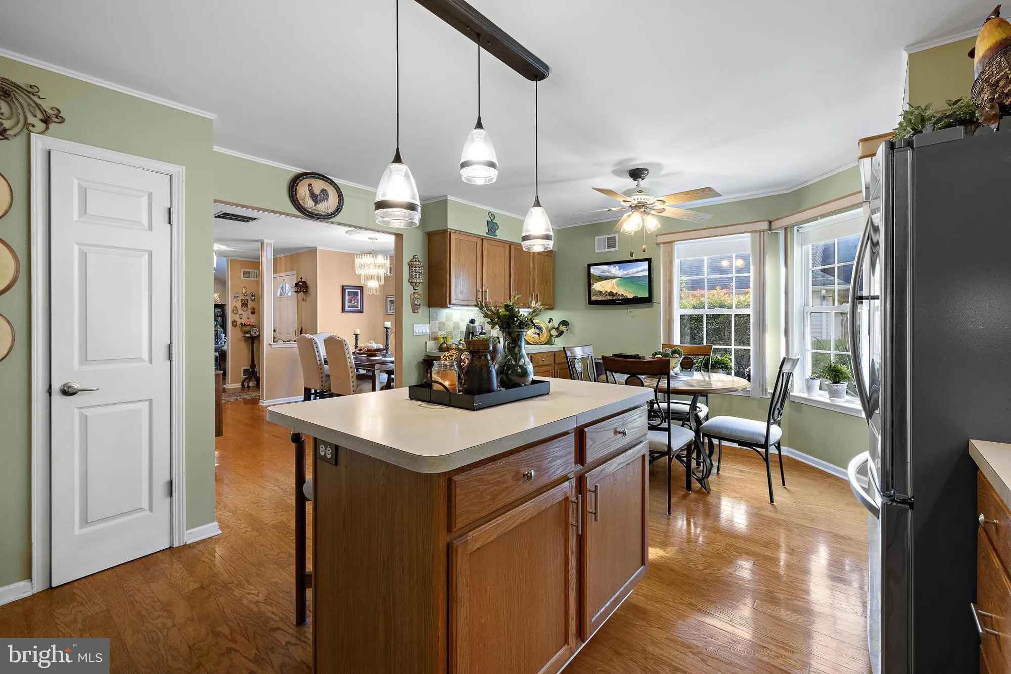 Property Slideshow image 20 of 39 | 14 skylark ln, Lakewood, NJ, 08701