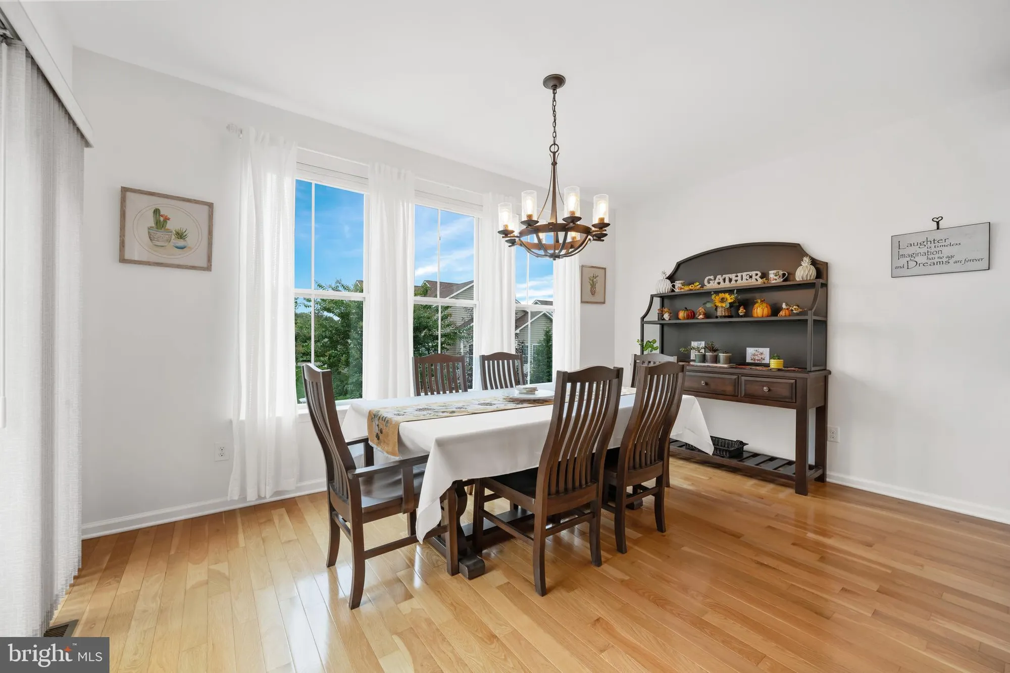 Property Slideshow image 9 of 58 | 515 barrymore pkwy, Middletown, DE, 19709