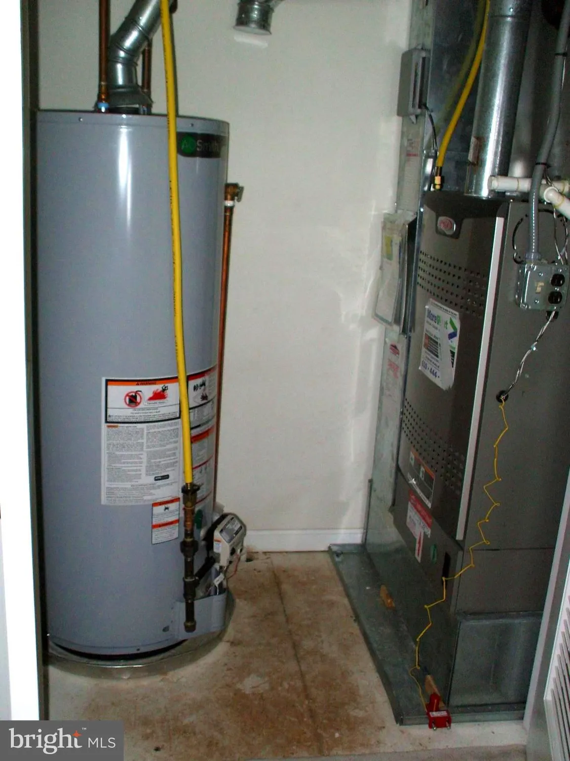 Property Slideshow image 40 of 47 | 213 katsura dr, Kennett Square, PA, 19348