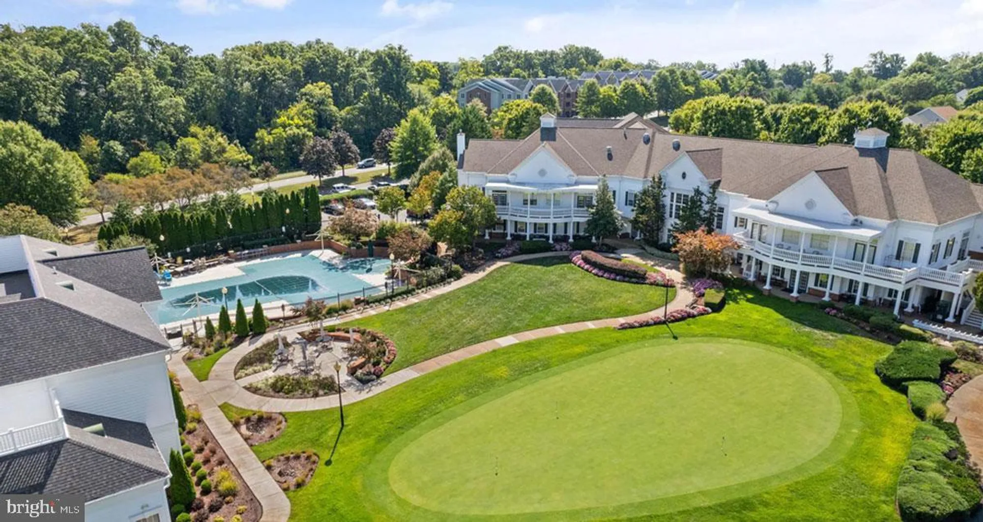 Property Slideshow image 27 of 30 | 6066 halverton pl, Gainesville, VA, 20155