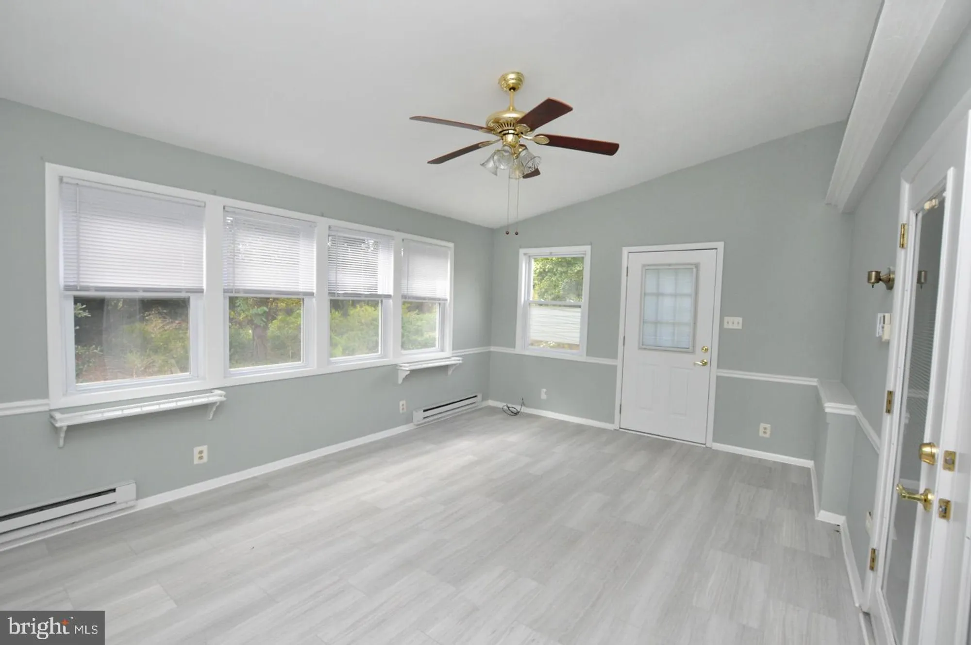 Property Slideshow image 15 of 26 | 41 new castle dr, Southampton, NJ, 08088