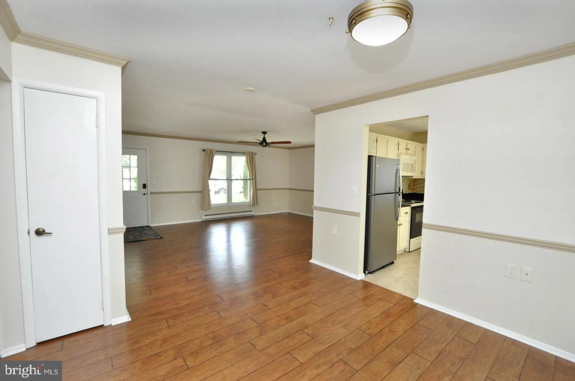 Property Slideshow image 14 of 27 | 25 dunstable rd, Southampton, NJ, 08088