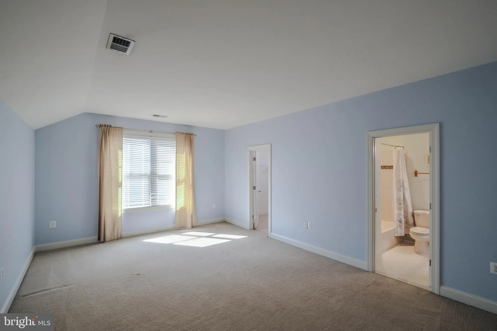 Property Slideshow image 100 of 117 | 117 harvester dr, Lake Frederick, VA, 22630