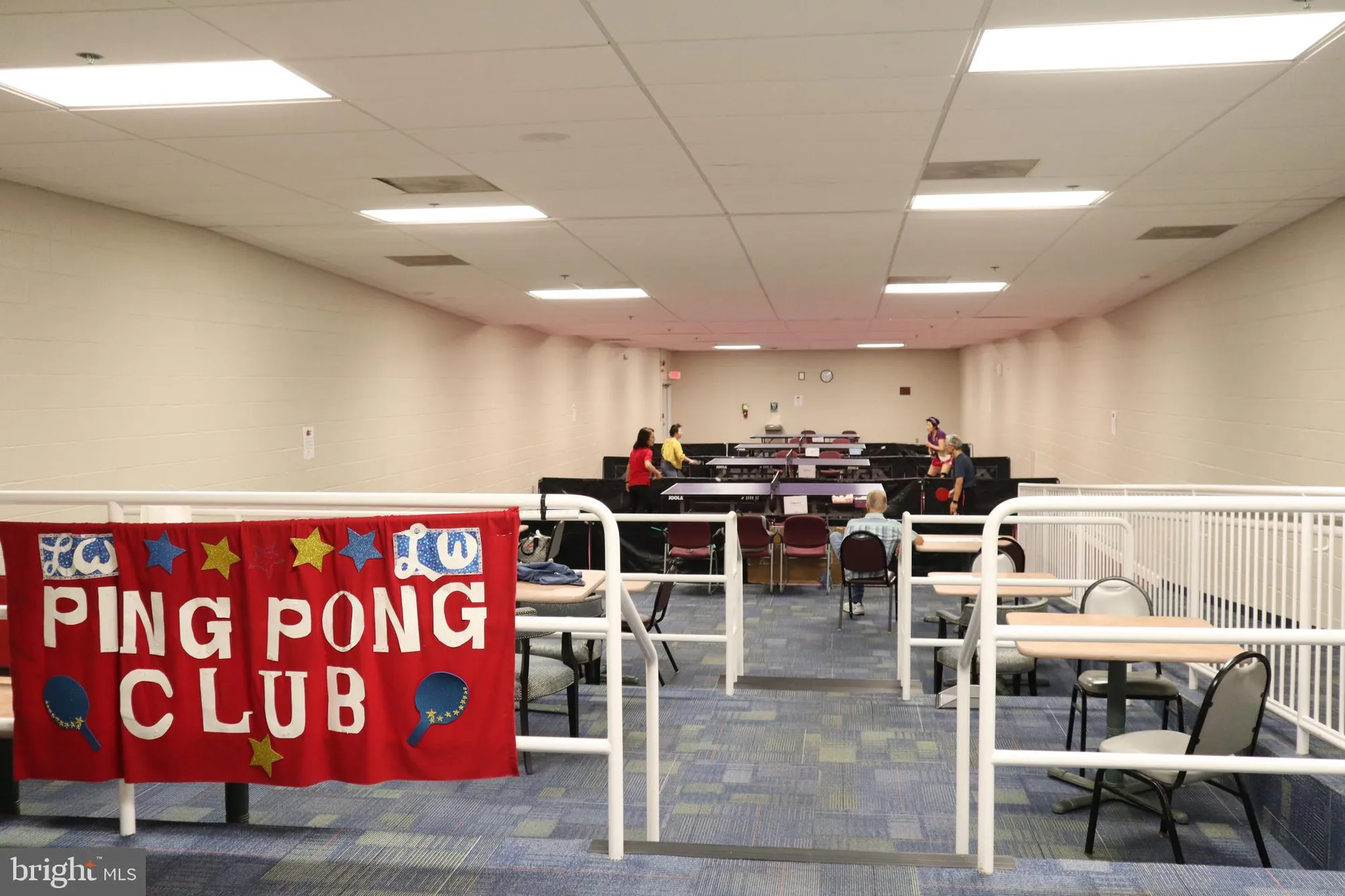 Property Slideshow image 43 of 53 | 15107 interlachen dr 2-119, Silver Spring, MD, 20906