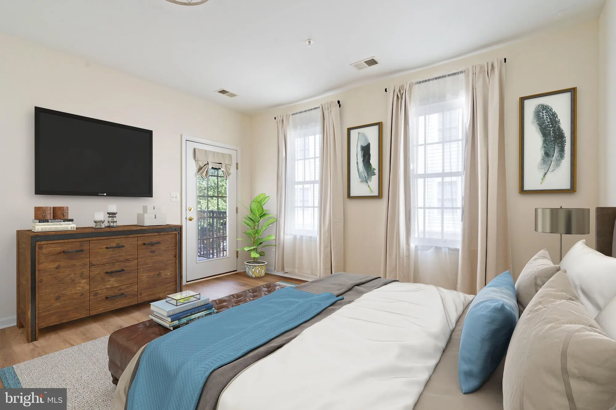 Property Slideshow image 7 of 48 | 20745 royal palace sq 210, Sterling, VA, 20165