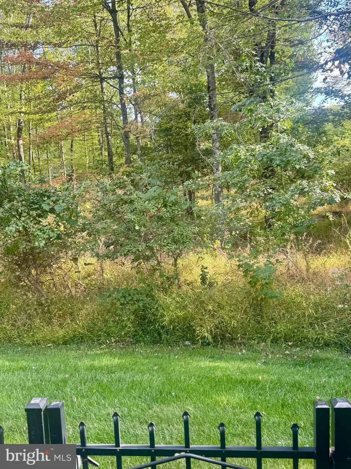 Property Slideshow image 29 of 36 | 95 rittenhouse cir, Newtown, PA, 18940