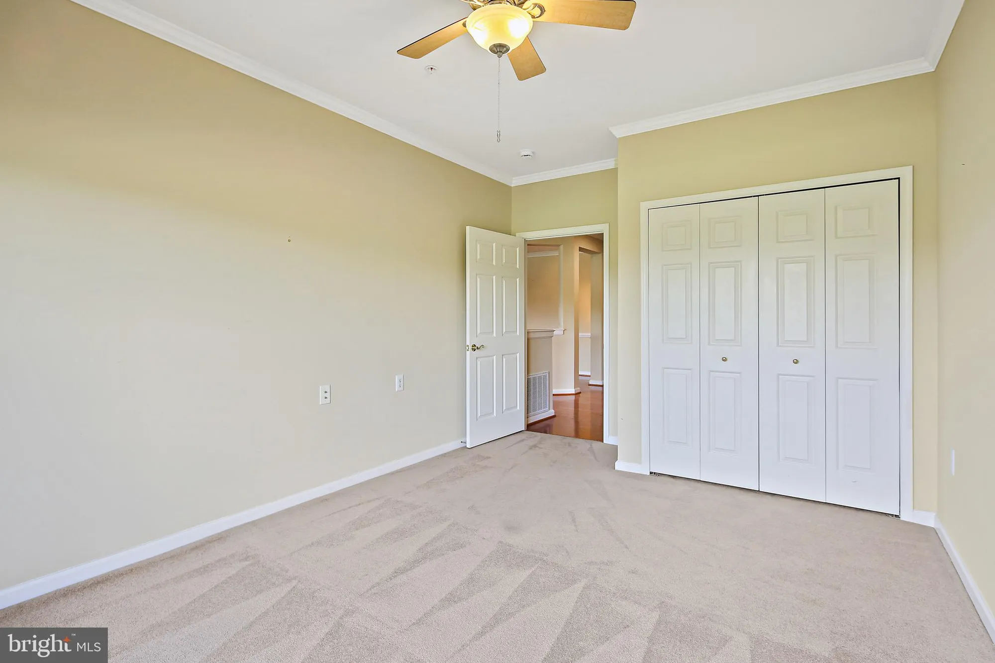 Property Slideshow image 10 of 37 | 11100 chambers ct c, Woodstock, MD, 21163