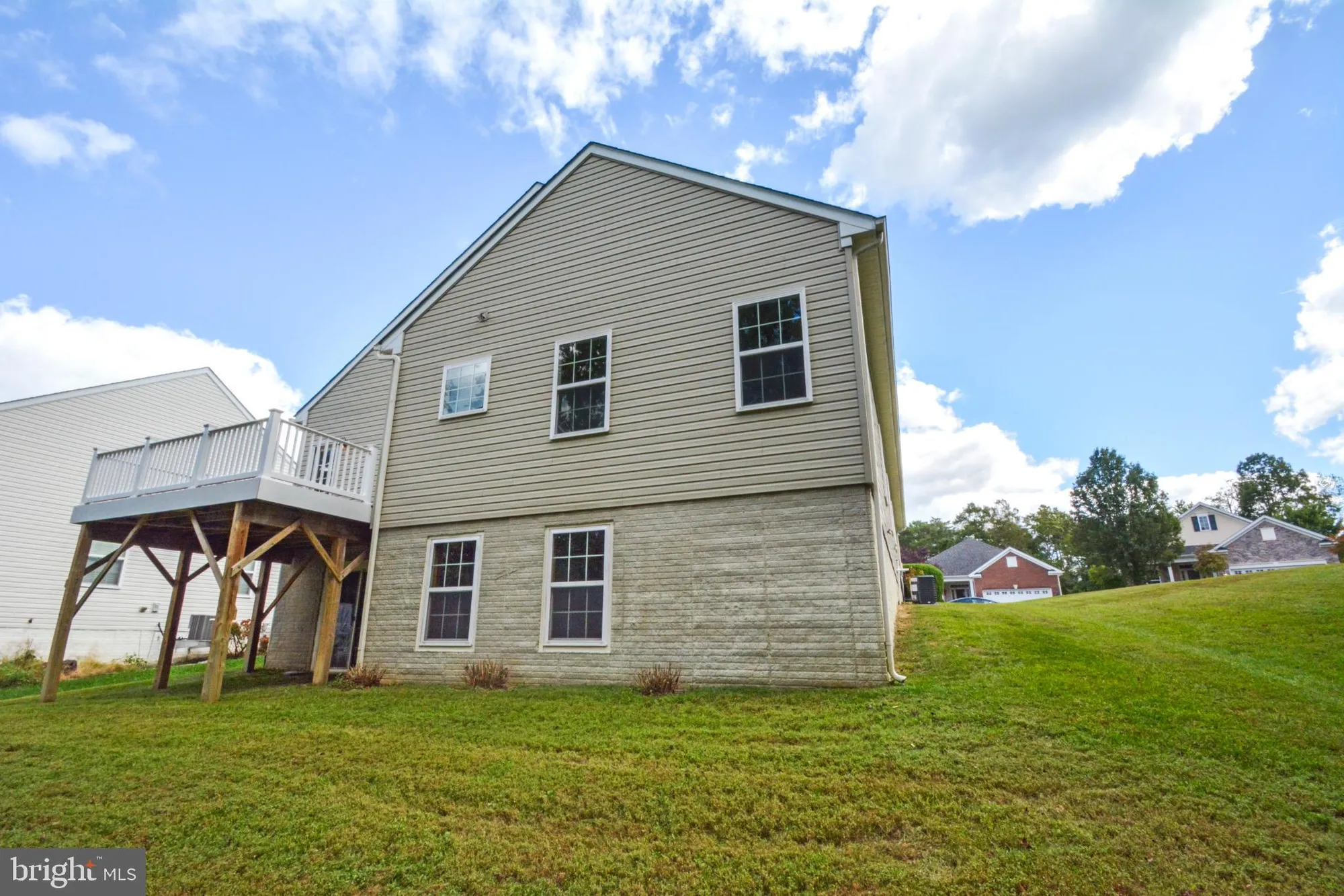 Property Slideshow image 5 of 31 | 5607 cedar mountain ct, Fredericksburg, VA, 22407