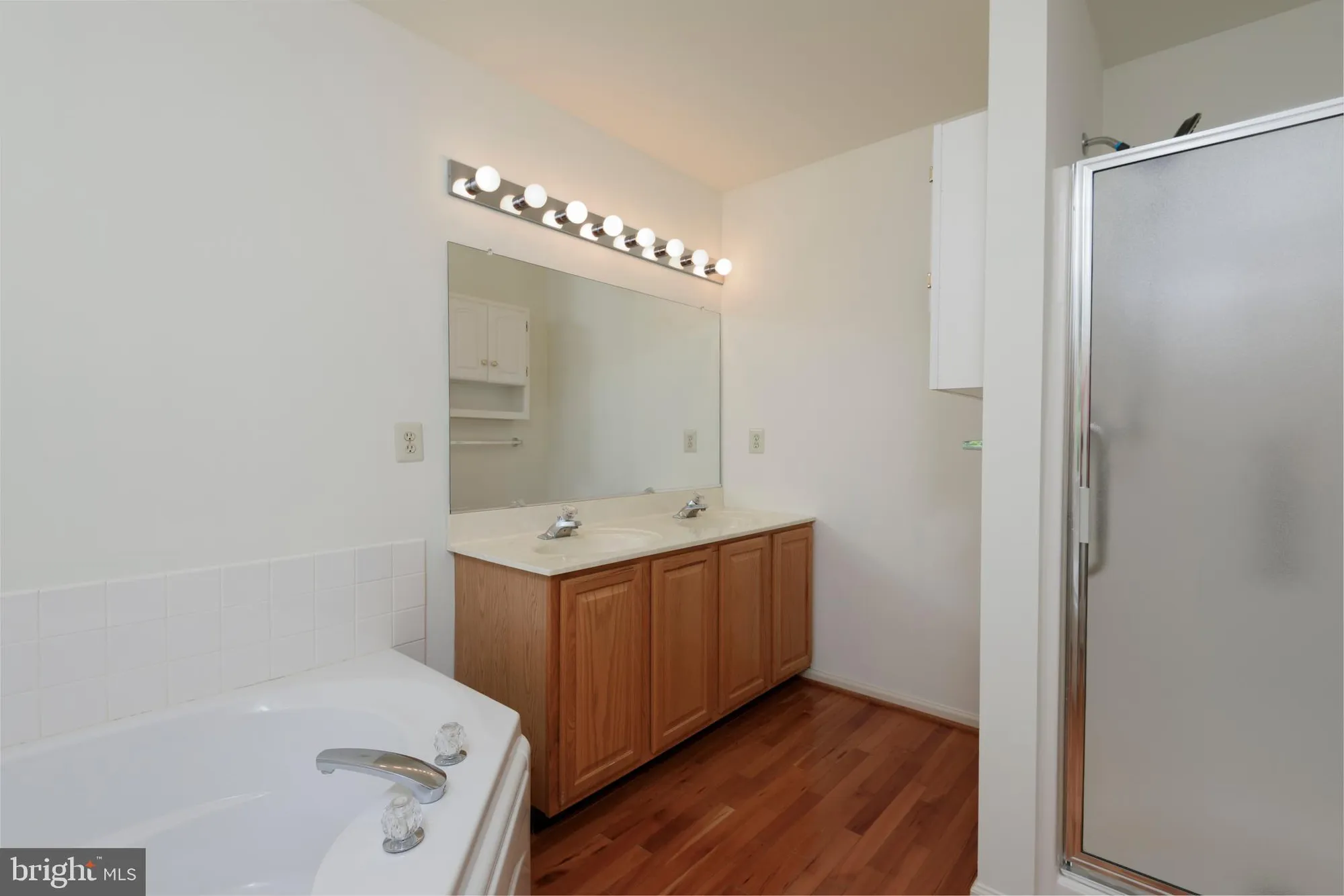 Property Slideshow image 15 of 25 | 403 e glenview dr, West Grove, PA, 19390