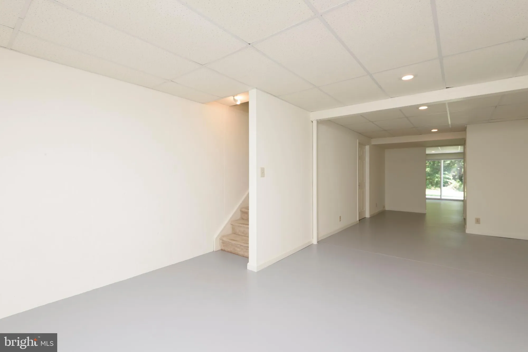 Property Slideshow image 19 of 25 | 403 e glenview dr, West Grove, PA, 19390