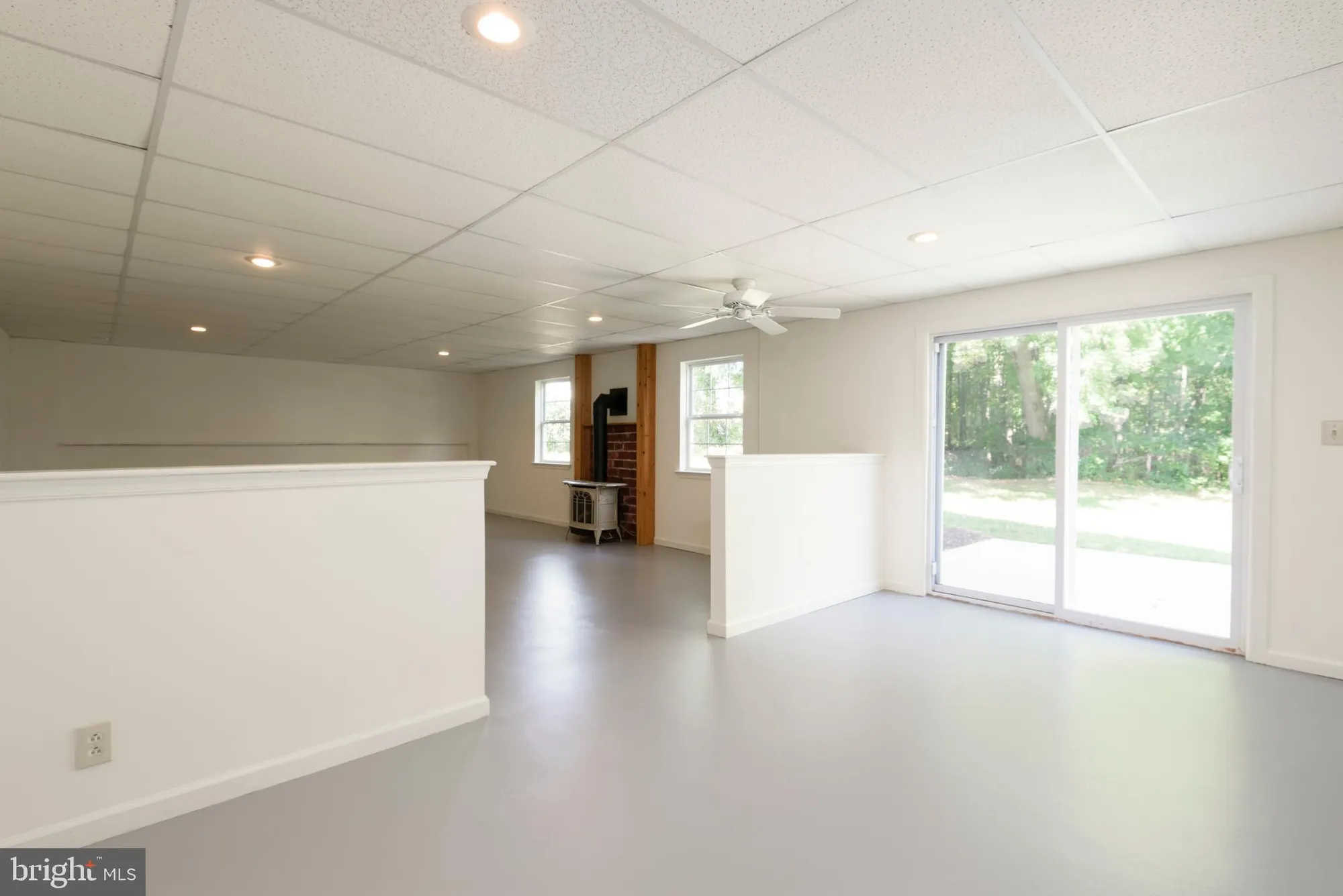 Property Slideshow image 21 of 25 | 403 e glenview dr, West Grove, PA, 19390