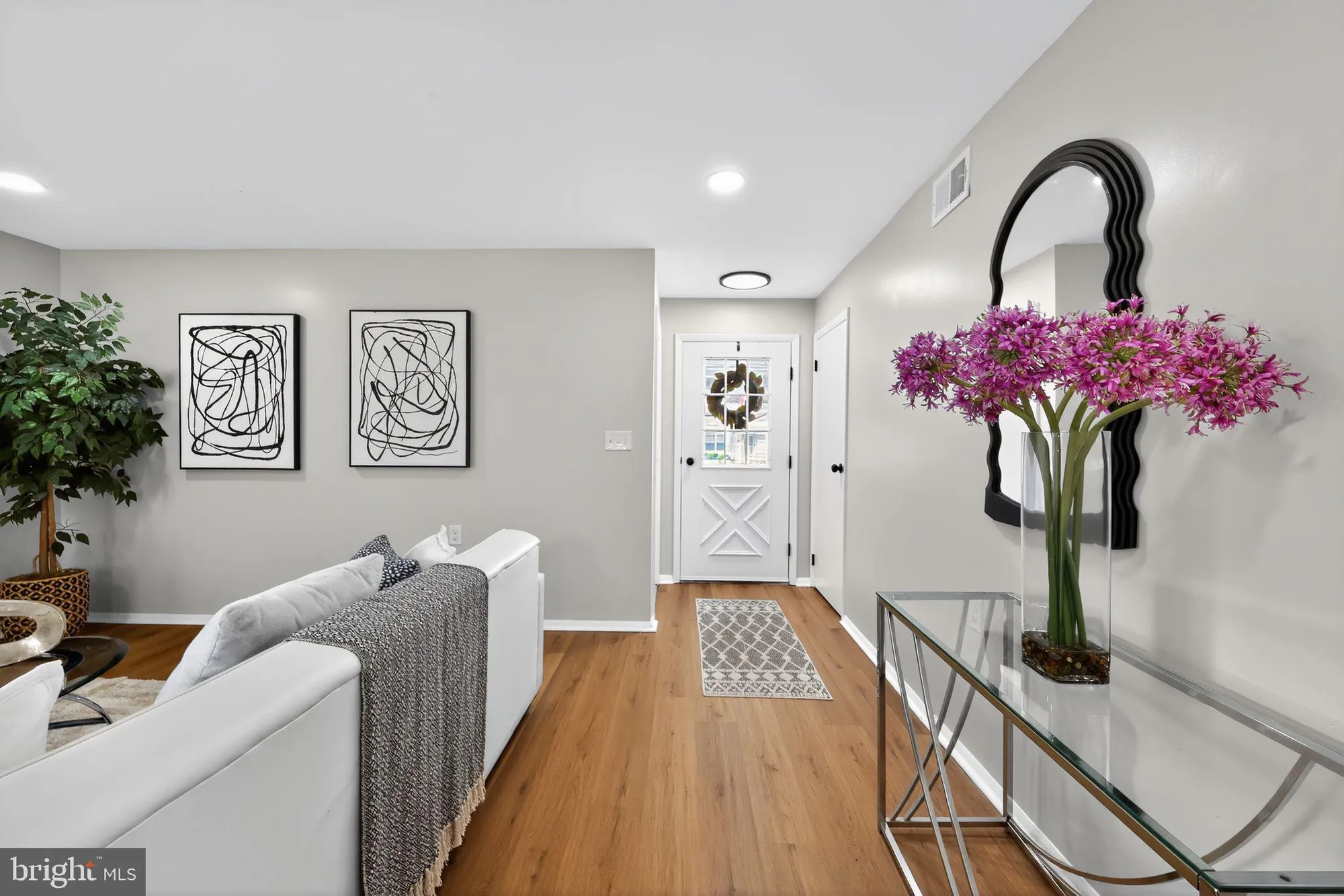 Property Slideshow image 10 of 30 | 22 banbury ln, Southampton, NJ, 08088