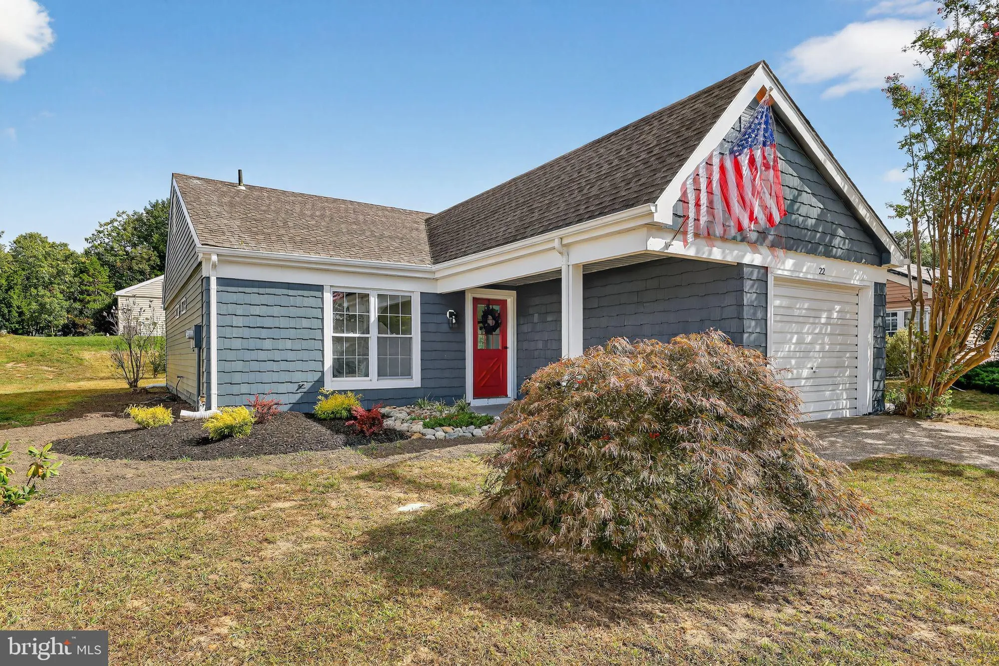 Property Slideshow image 2 of 30 | 22 banbury ln, Southampton, NJ, 08088