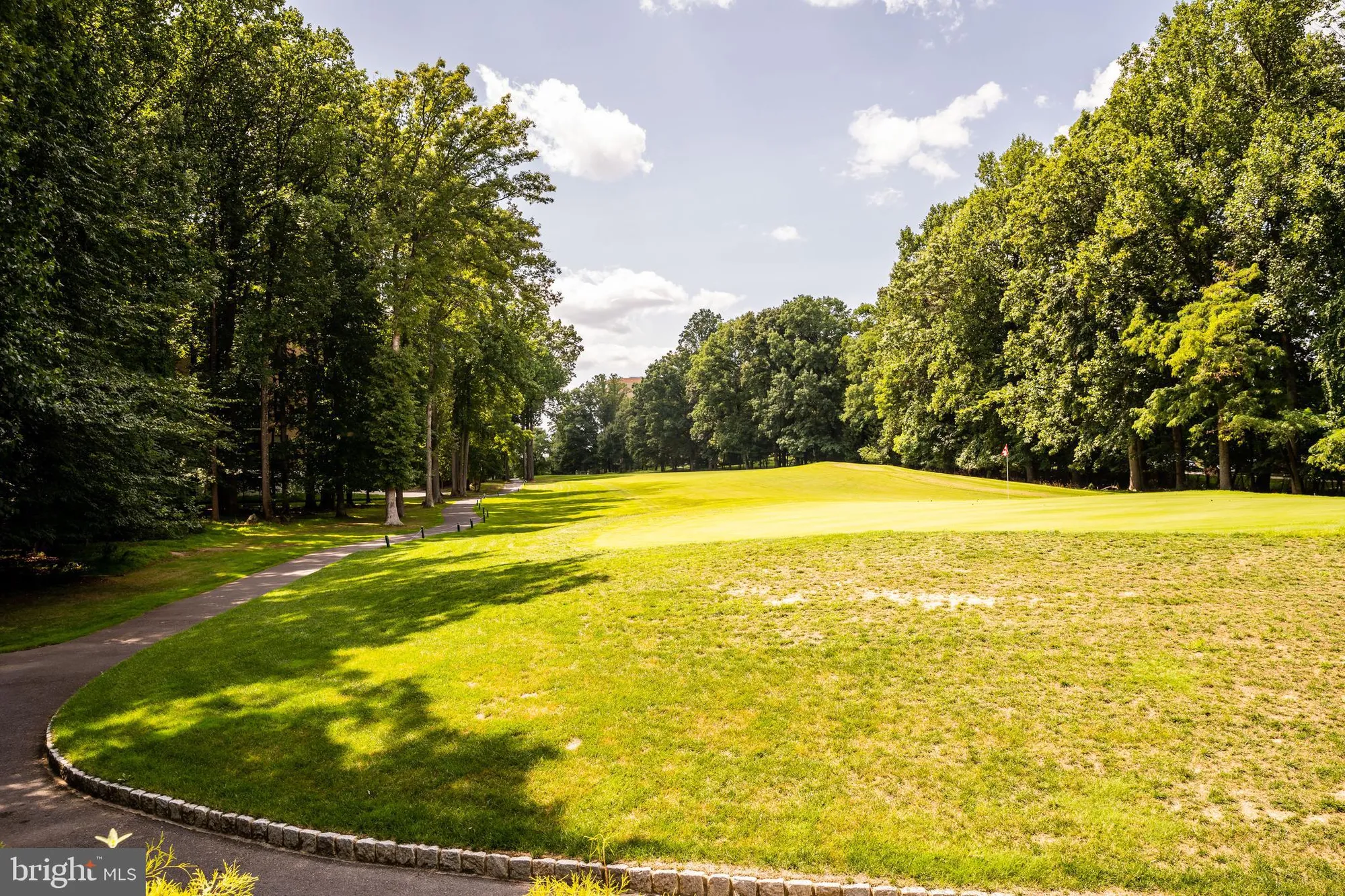 Property Slideshow image 27 of 37 | 15030 westholm ct # 268-c, Silver Spring, MD, 20906