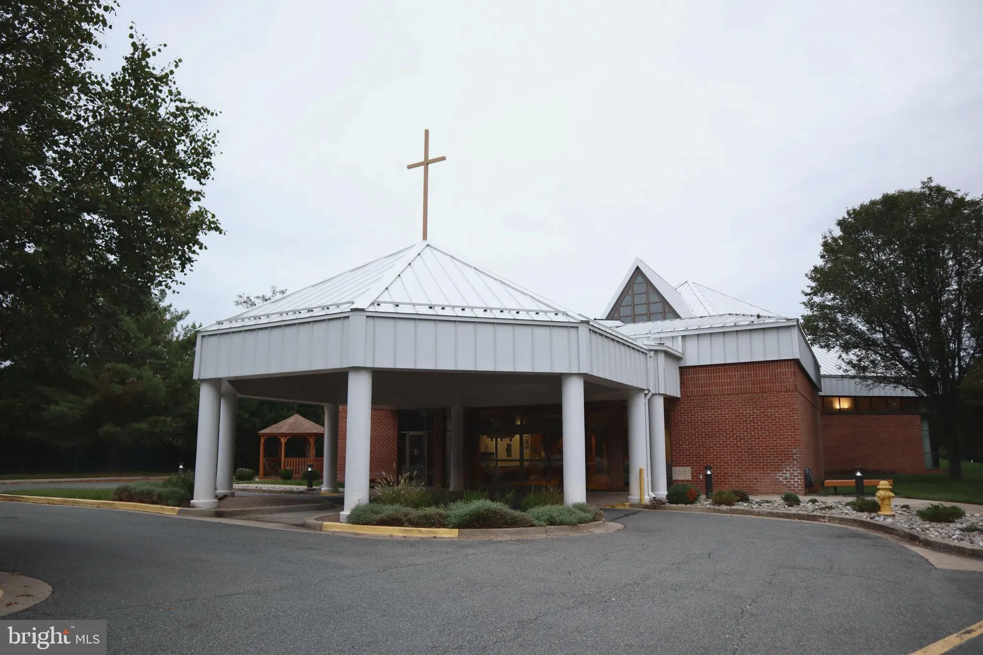 Property Slideshow image 51 of 53 | 15107 interlachen dr 2-119, Silver Spring, MD, 20906