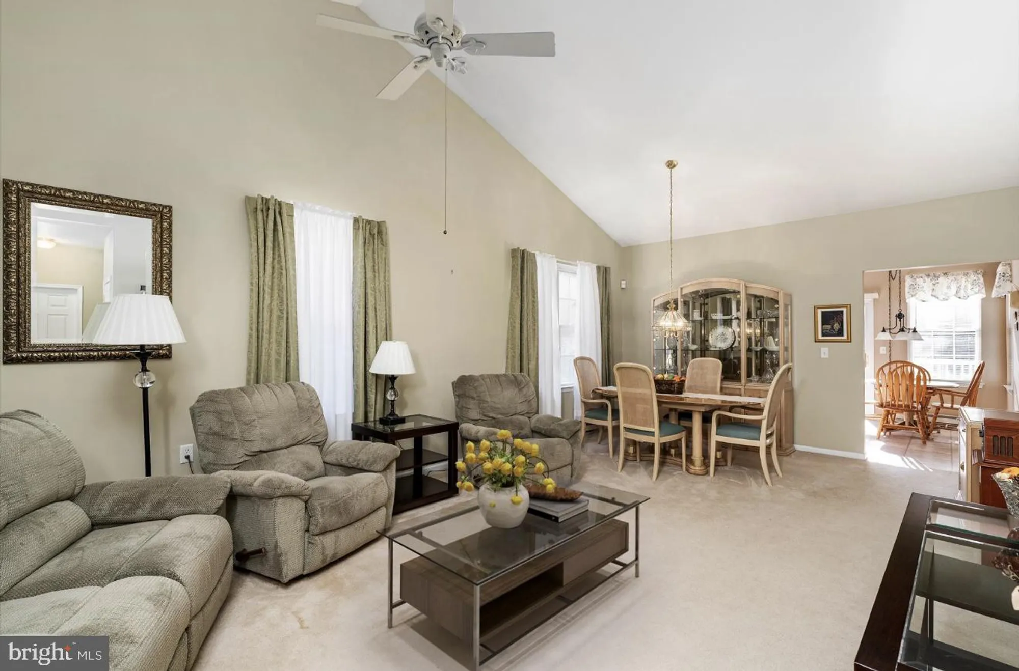 Property Slideshow image 5 of 25 | 193 burholme dr, Hamilton, NJ, 08691