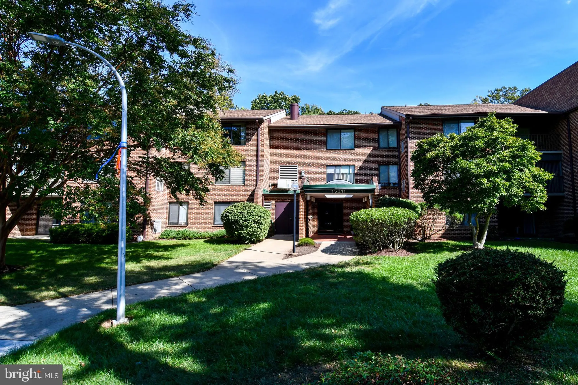 Property Slideshow image 4 of 36 | 15311 beaverbrook ct 90-2e, Silver Spring, MD, 20906