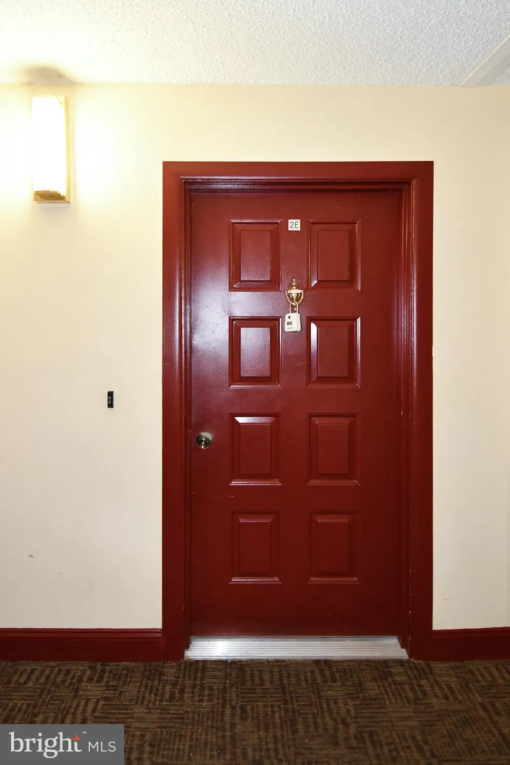 Property Slideshow image 8 of 36 | 15311 beaverbrook ct 90-2e, Silver Spring, MD, 20906