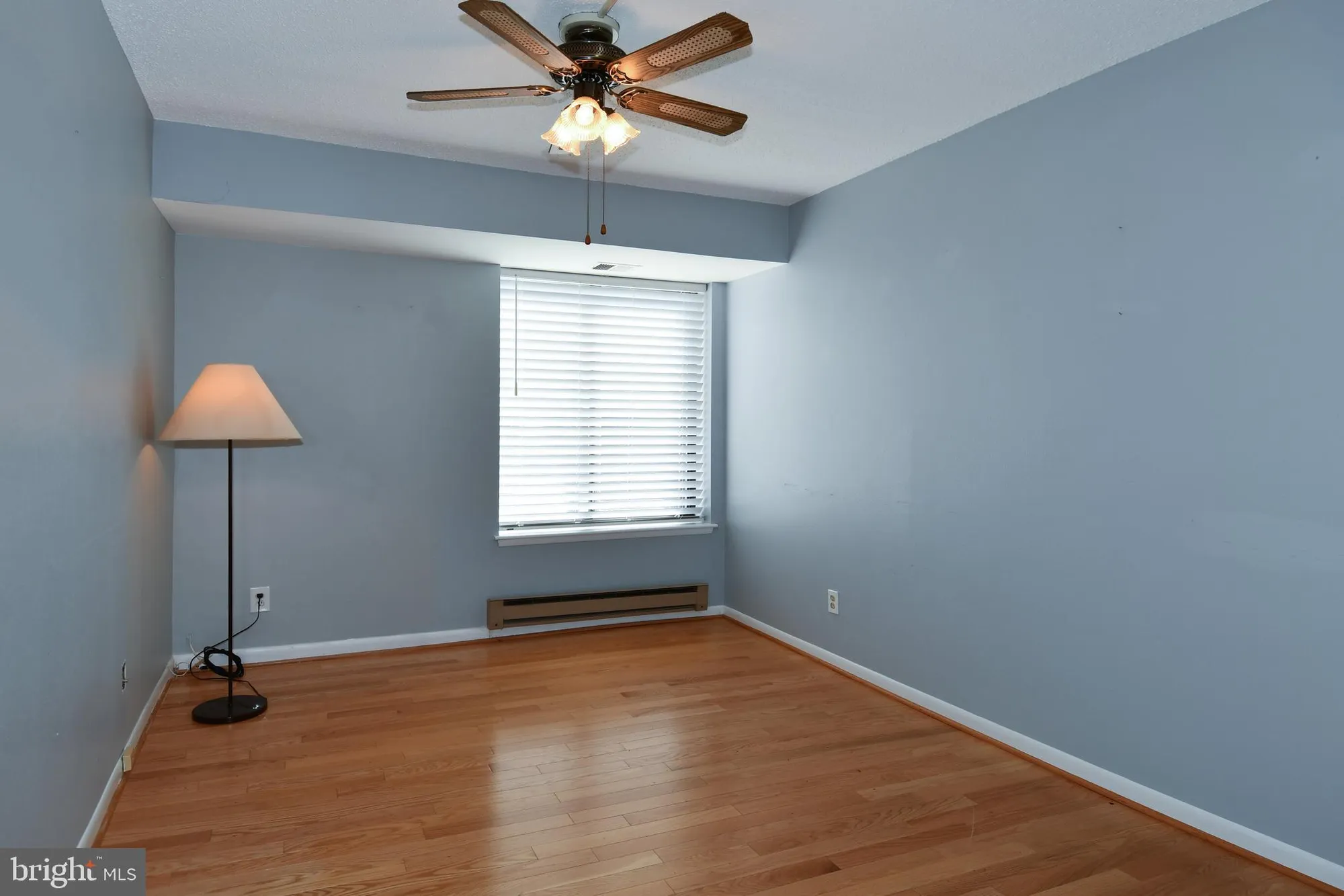 Property Slideshow image 21 of 36 | 15311 beaverbrook ct 90-2e, Silver Spring, MD, 20906