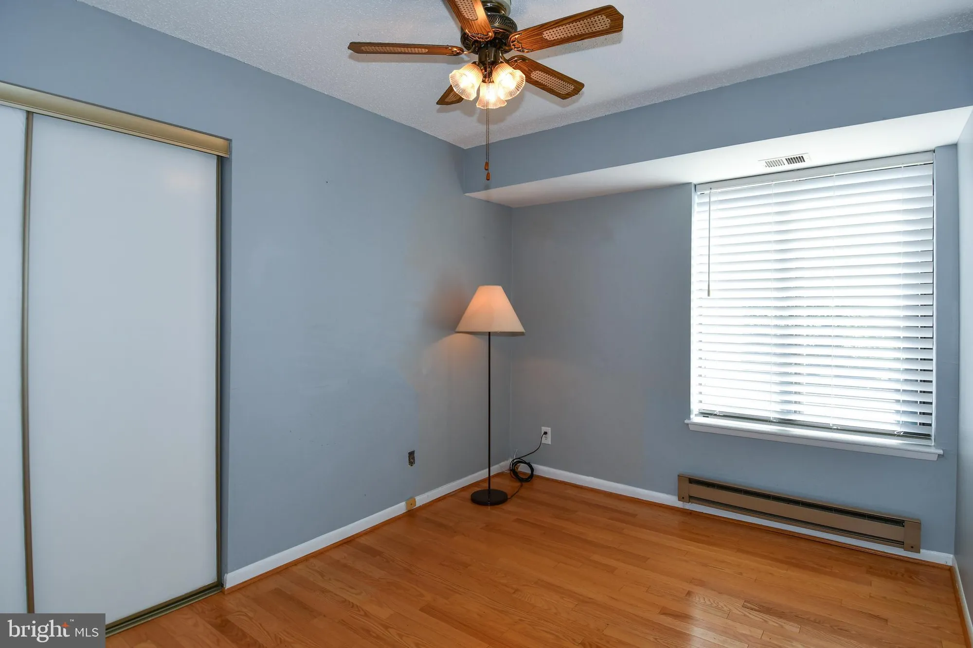 Property Slideshow image 23 of 36 | 15311 beaverbrook ct 90-2e, Silver Spring, MD, 20906