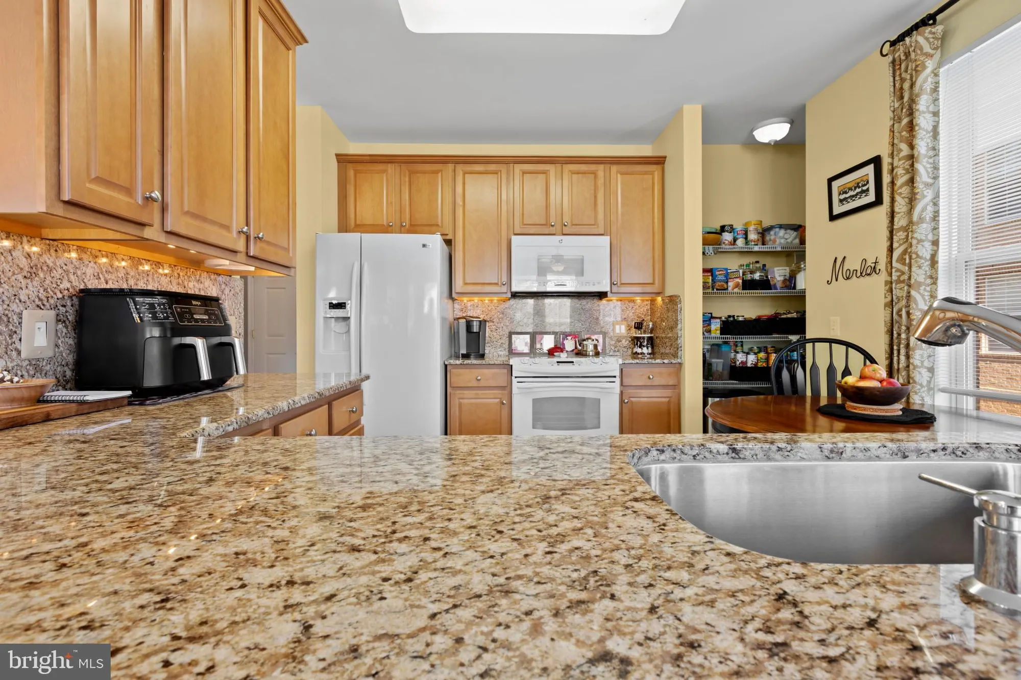 Property Slideshow image 19 of 37 | 8610 liberty trl unit 201, Manassas, VA, 20110