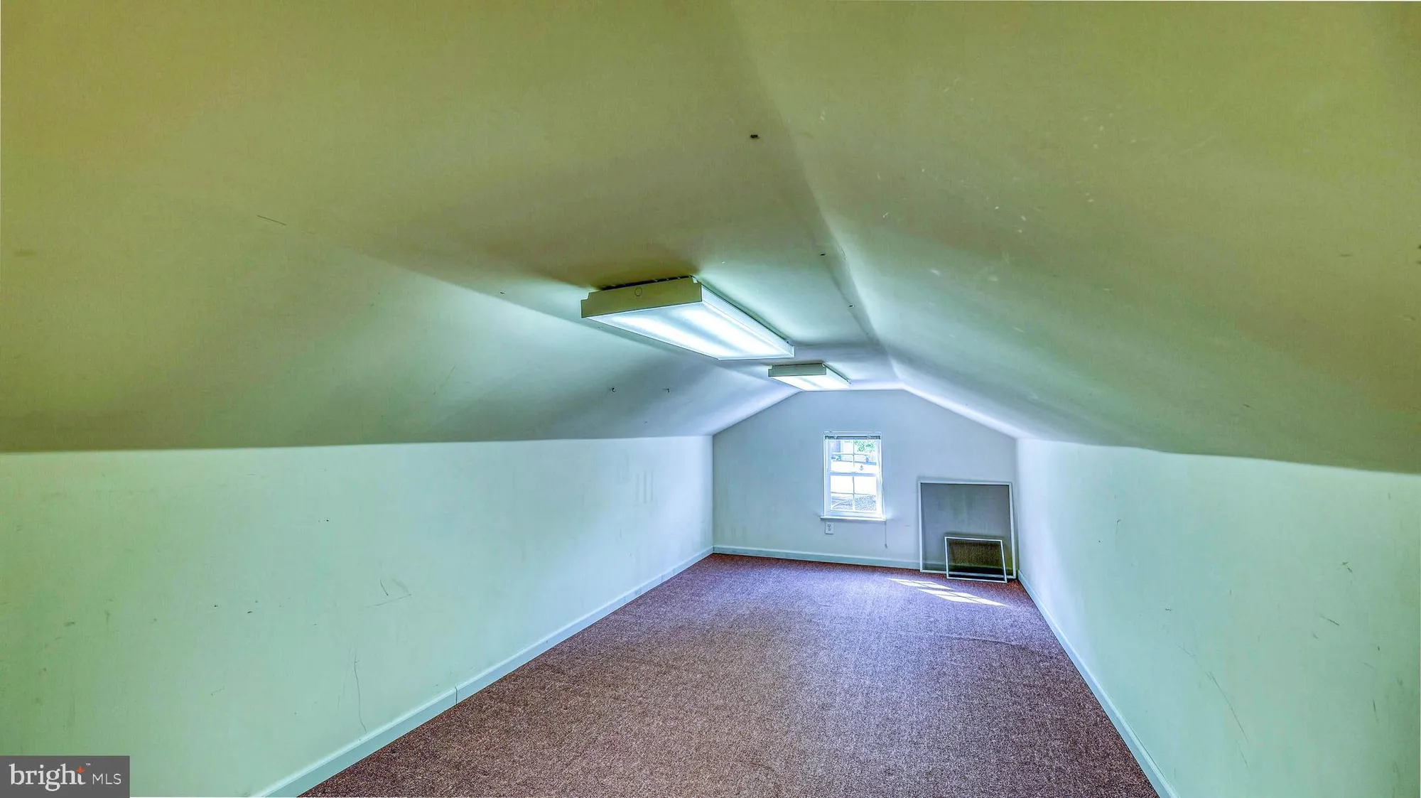 Property Slideshow image 29 of 35 | 415 scarborough ct, Galloway, NJ, 08205