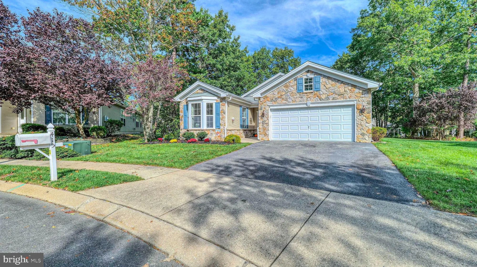 Property Slideshow image 1 of 35 | 415 scarborough ct, Galloway, NJ, 08205