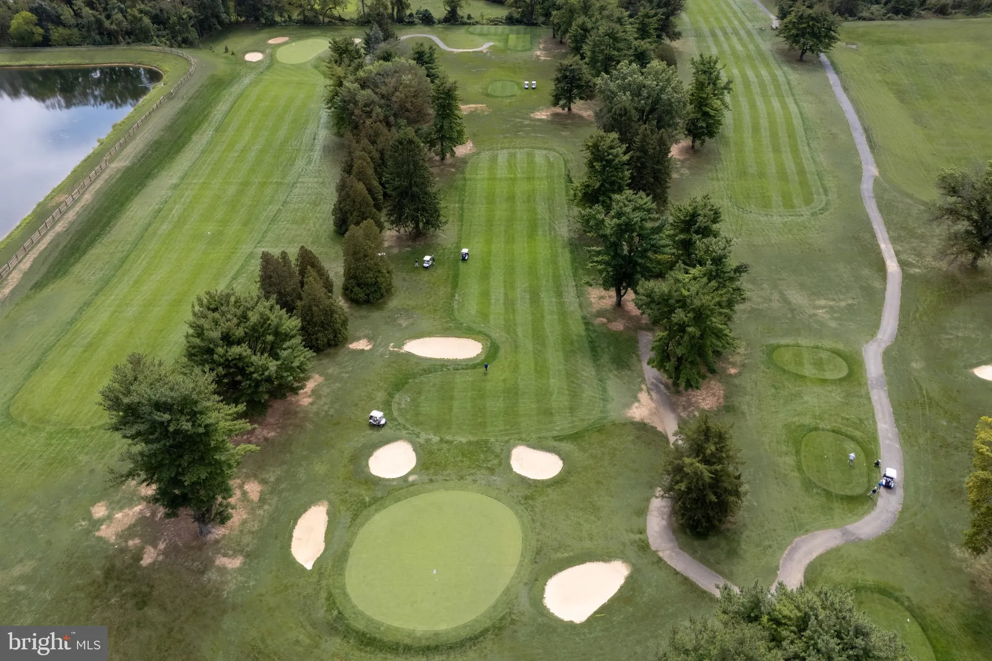 Property Slideshow image 10 of 75 | 3801 loyal ln, Easton, PA, 18045