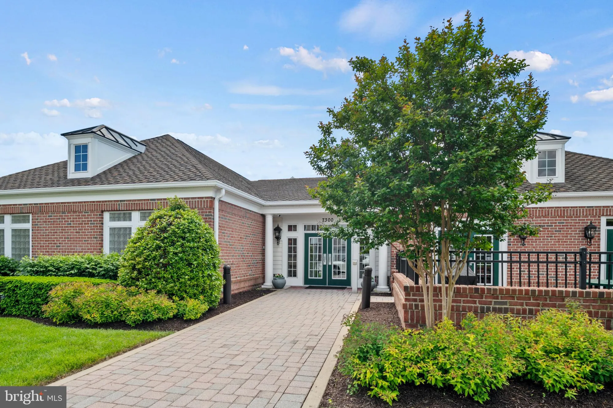 Property Slideshow image 49 of 70 | 7315 brookview rd 302, Elkridge, MD, 21075