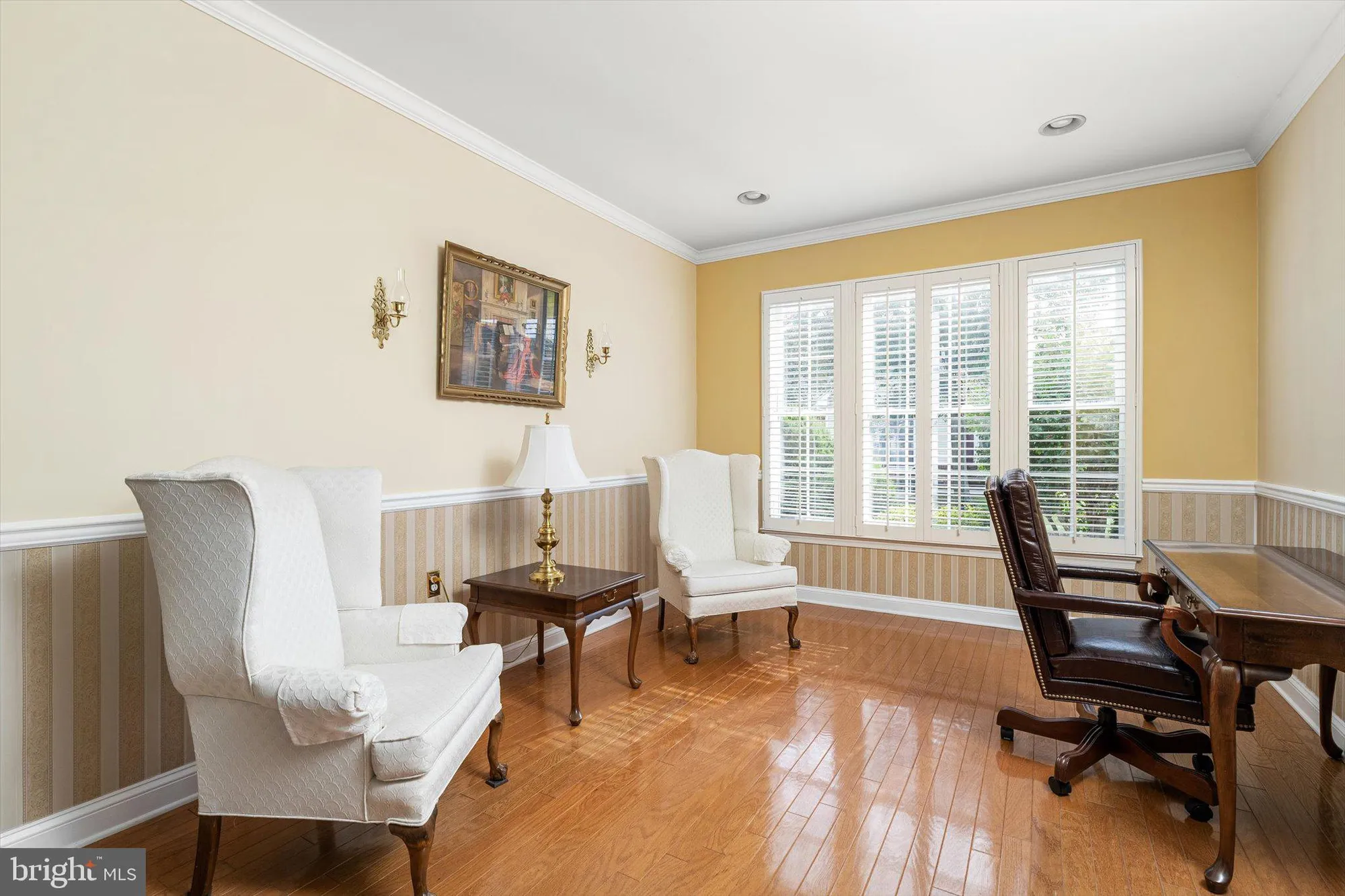Property Slideshow image 8 of 28 | 18 goldfinch dr, Hamilton, NJ, 08690