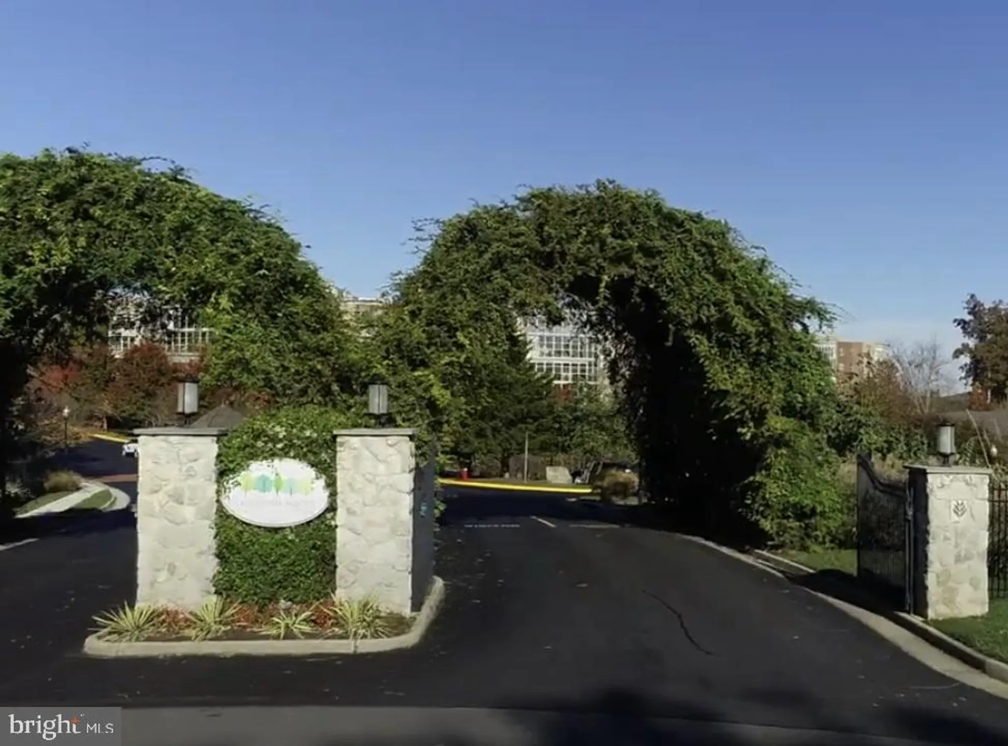 Property Slideshow image 24 of 42 | 19385 cypress ridge ter unit 920, Leesburg, VA, 20176