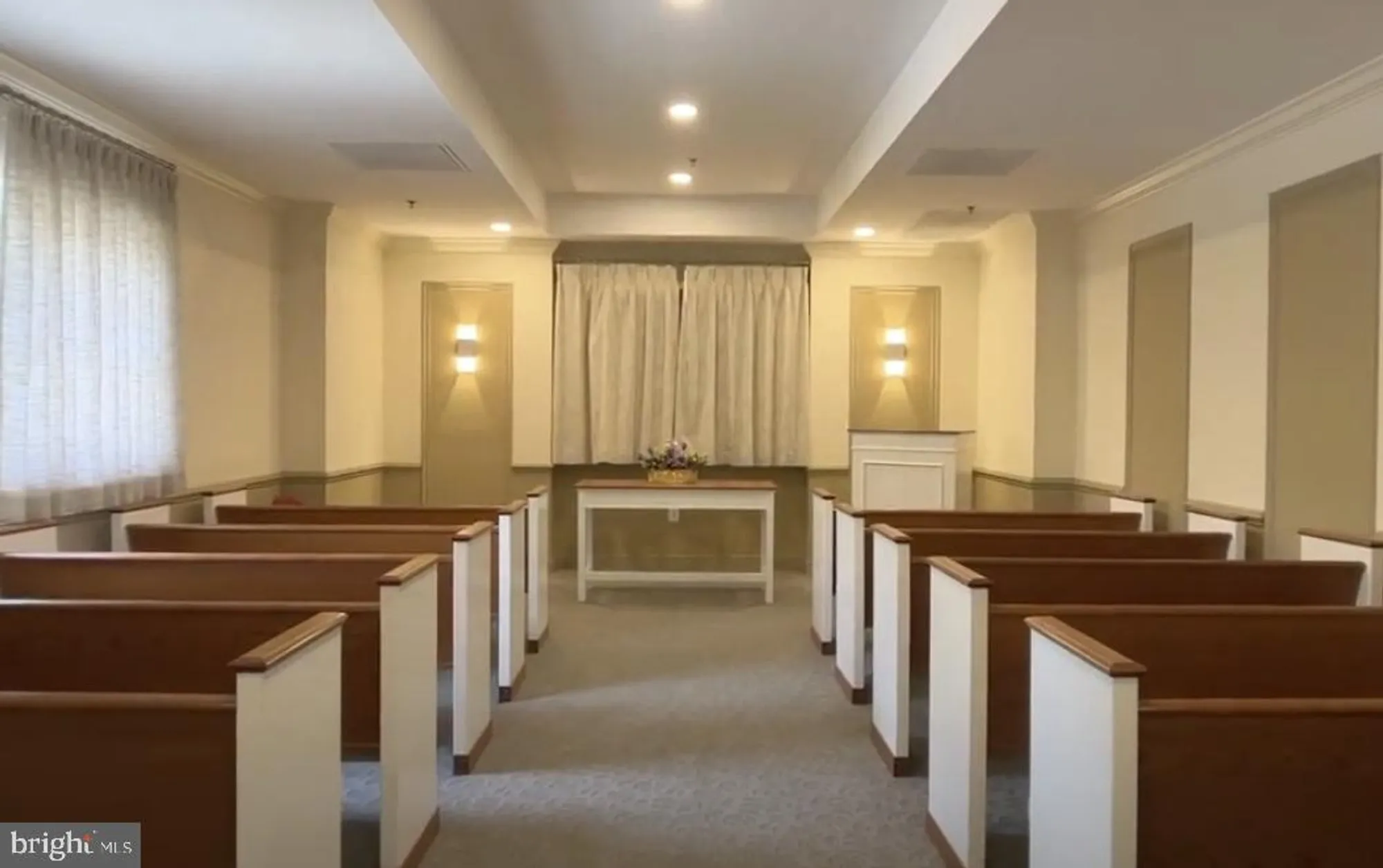 Property Slideshow image 33 of 42 | 19385 cypress ridge ter unit 920, Leesburg, VA, 20176