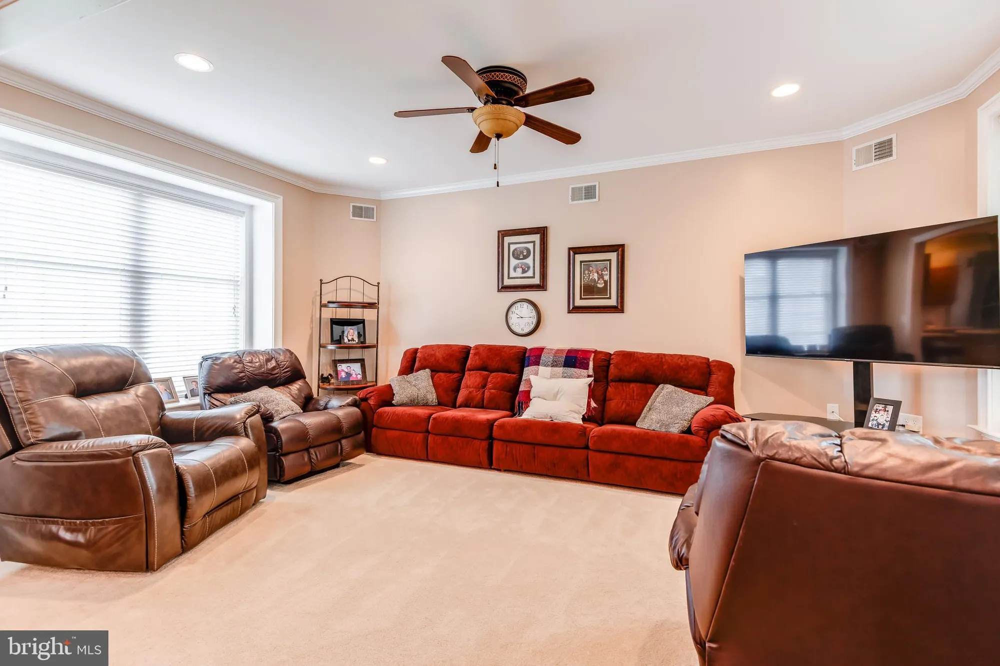 Property Slideshow image 11 of 33 | 5 dutchess ct, Southampton, NJ, 08088