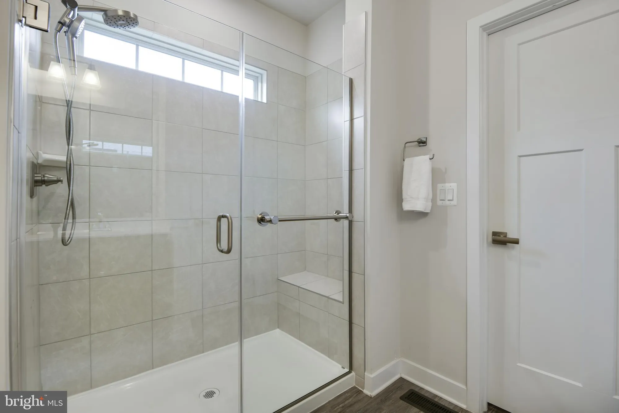 Property Slideshow image 14 of 52 | 2928 herb garden dr, Frederick, MD, 21704