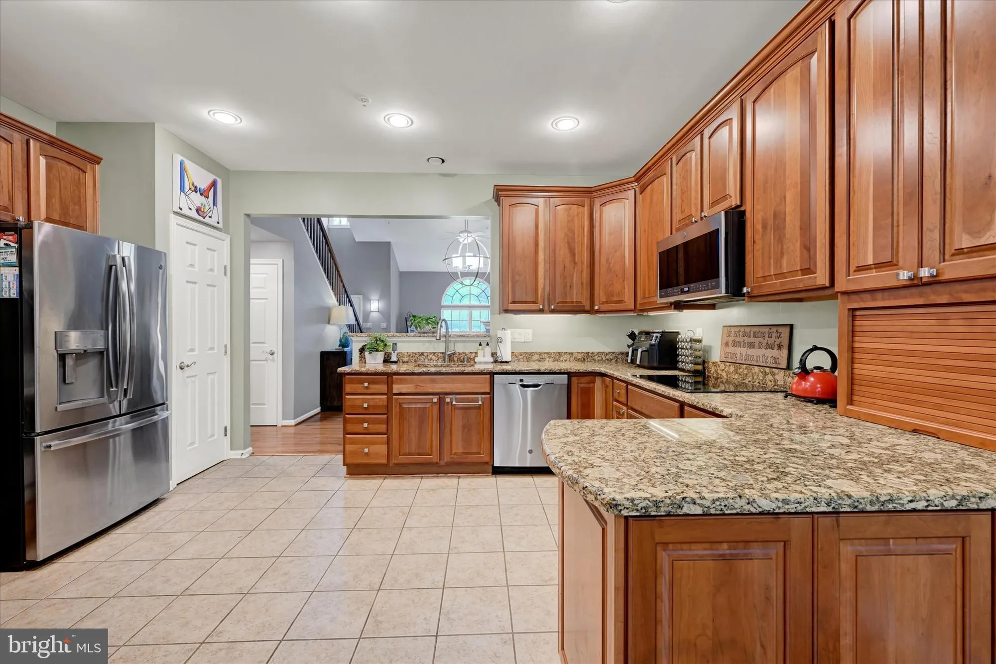 Property Slideshow image 10 of 43 | 8500 bridalwreath way, Pikesville, MD, 21208